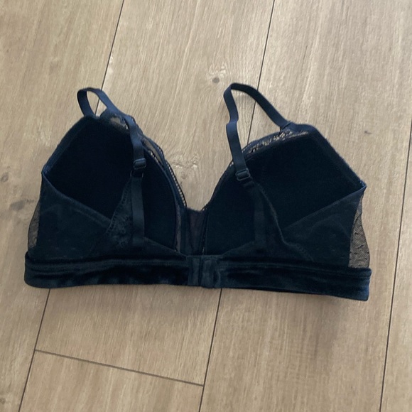 Size XXL Lace bra - Picture 2 of 16